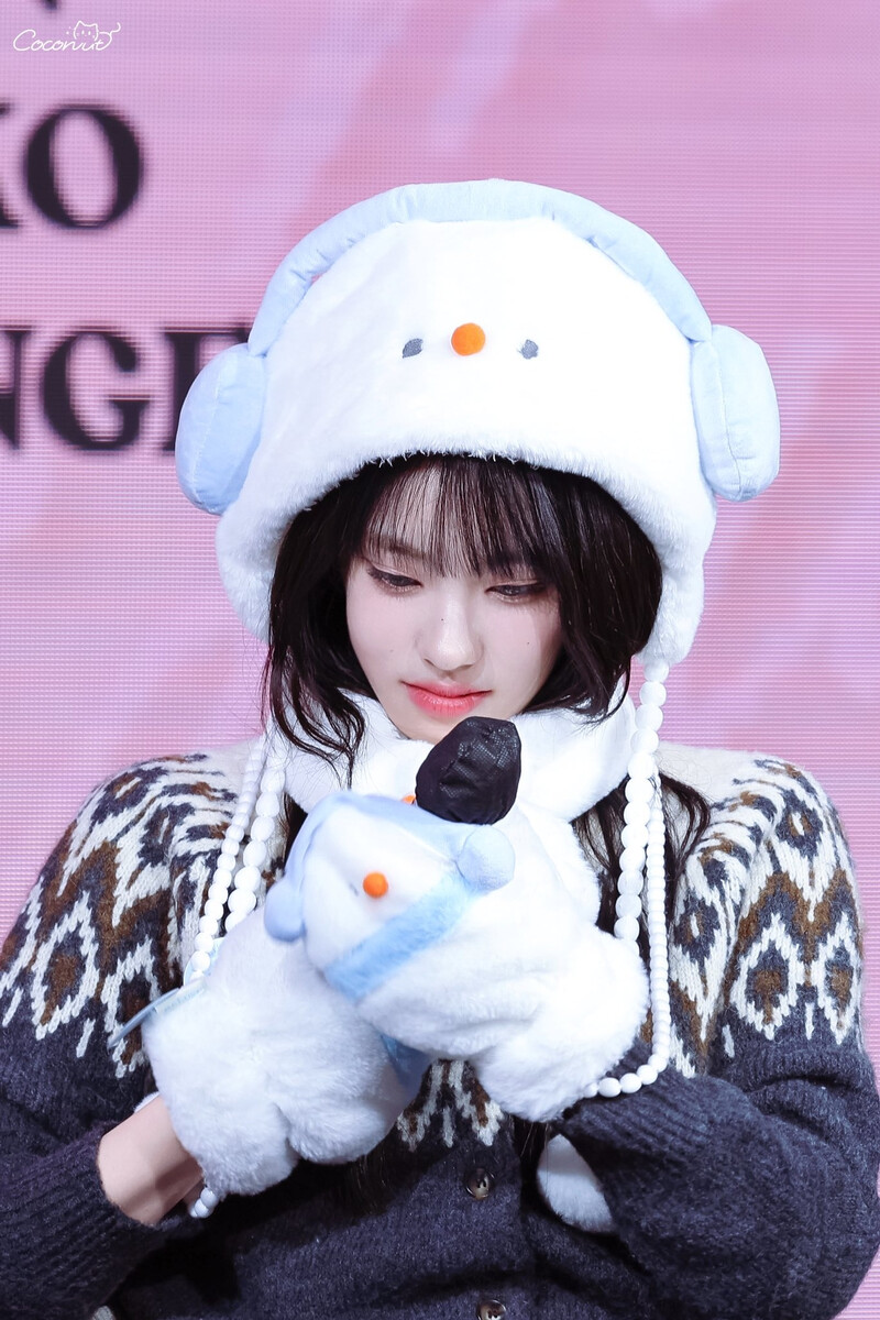 241205 izna Koko at MK Fansign documents 1