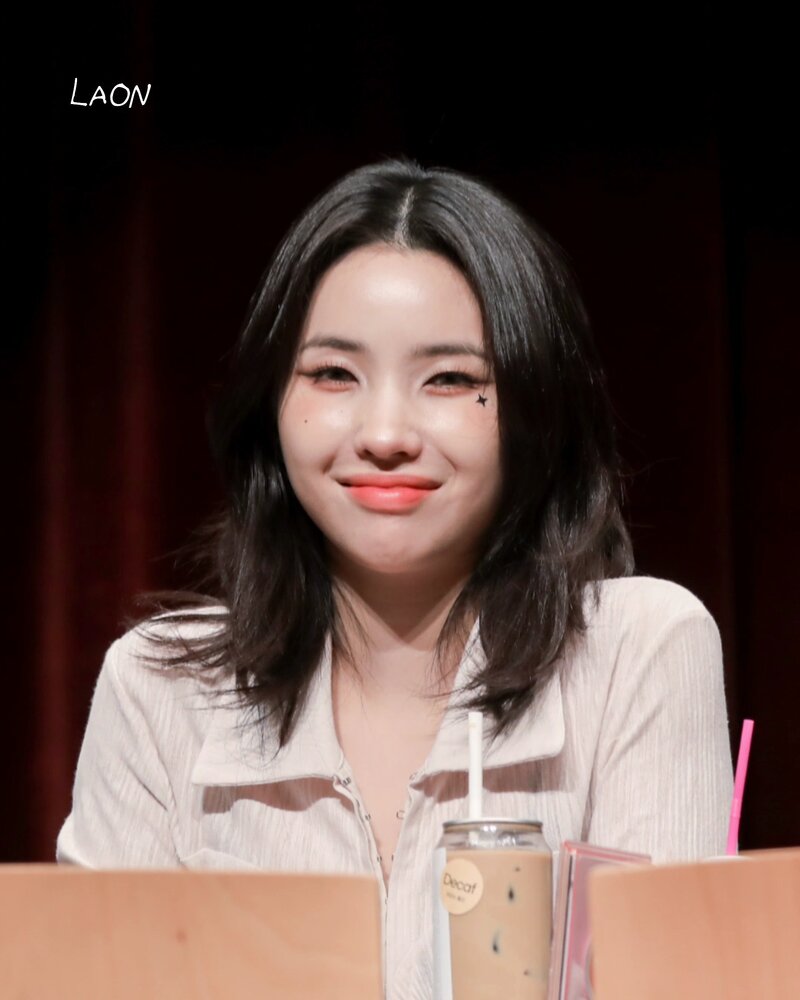 240204 (G)I-DLE Soyeon - MAKESTAR Fansign Event documents 3