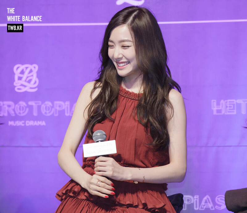 150423 Girls' Generation Tiffany at Louis Quatorze VIP Premier Event documents 19