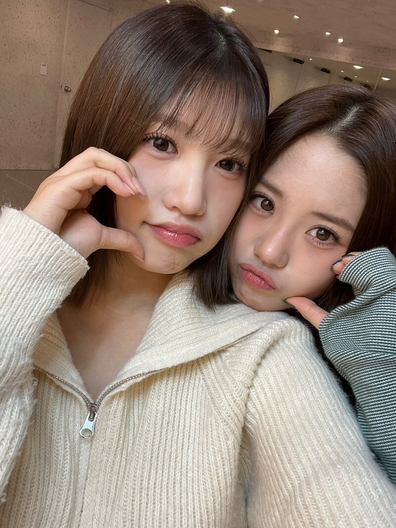 241129 - CSR Twitter Update with YUNA n SEOYEON documents 2