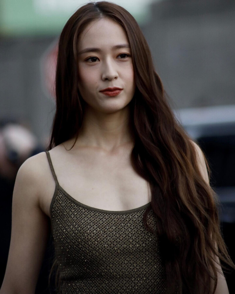 230909 KRYSTAL JUNG for RL in NYFW documents 23