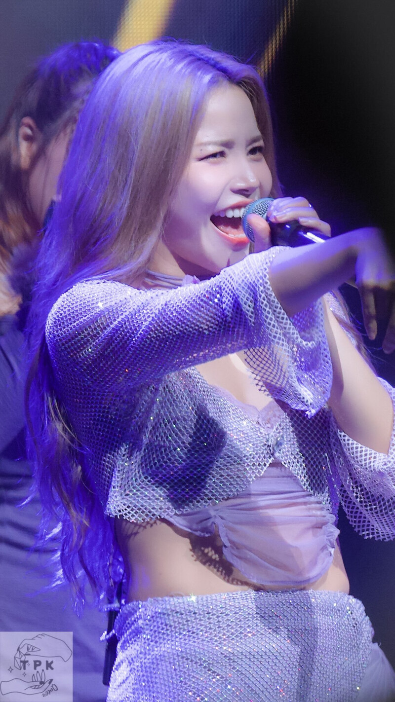 231009 MAMAMOO+ Solar - 'TWO RABBITS CODE' Asia Tour in Japan Day 2 documents 13