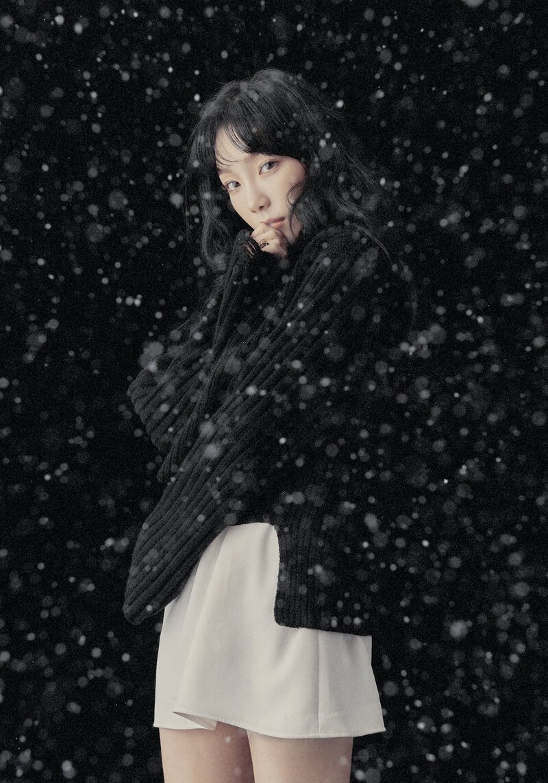 Taeyeon - 'This Christmas' Concept teaser images documents 7