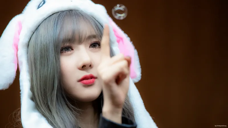 Yoohyeon215.png