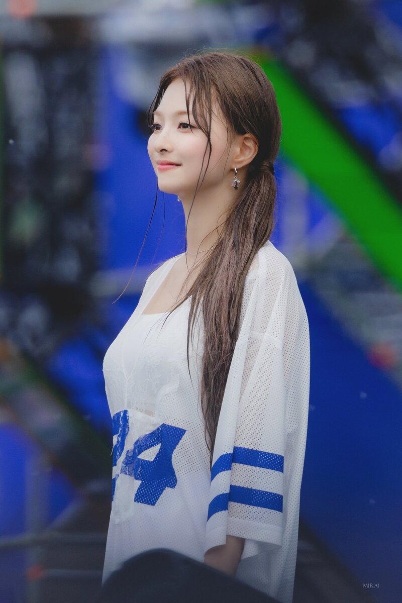 240705 fromis_9 Nagyung - Waterbomb Festival in Seoul documents 3