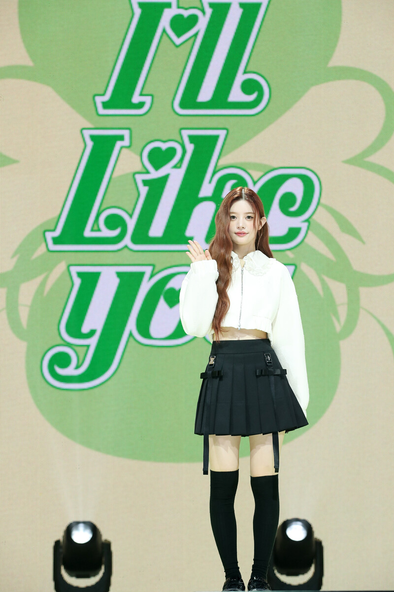 241021 ILLIT Minju at ‘I’LL LIKE YOU’ Media Press Conference documents 1