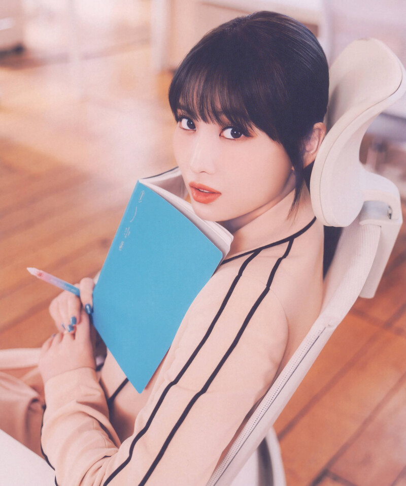 TWICE - 2023 Season's Greetings 'Secret Life @Office' (Scans) documents 6