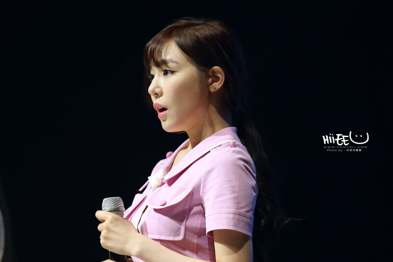 140315 Girls' Generation Tiffany at WAPOP Concert documents 13