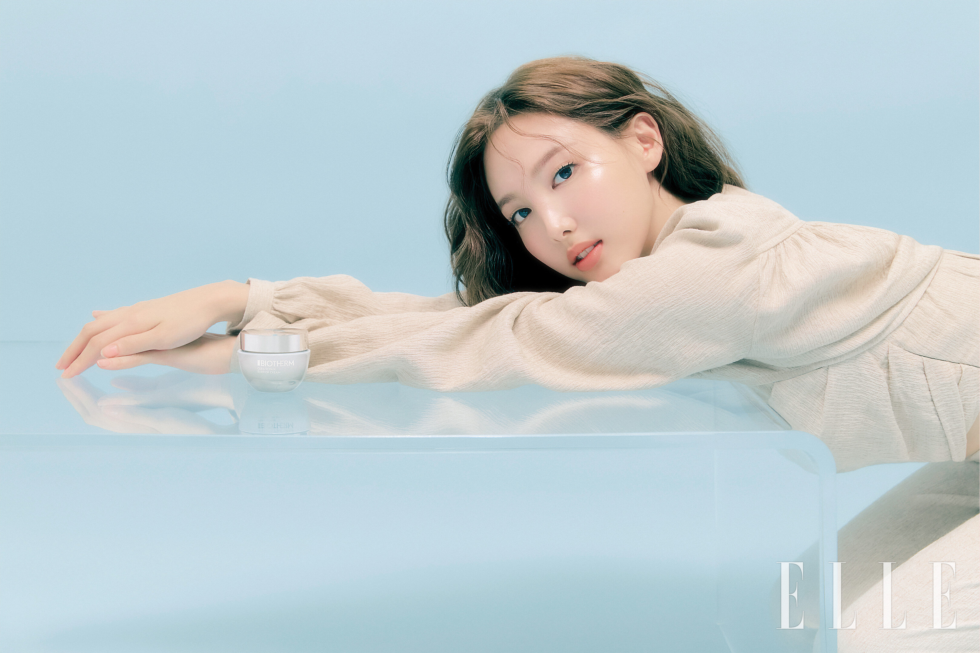 NAYEON FOR ELLE MAGAZINE OCTOBER 2021 ISSUE