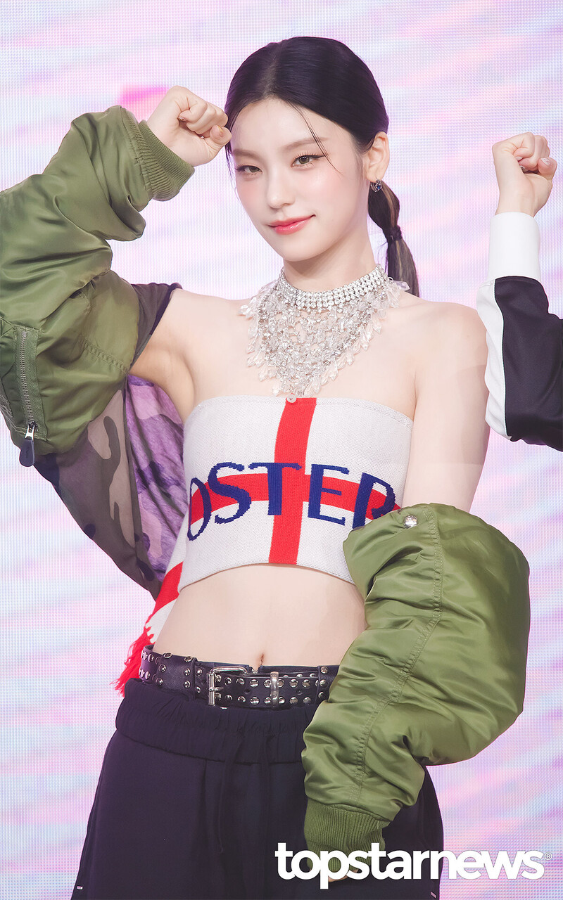 241015 ITZY Yeji - 9th Mini album GOLD Press conference documents 1