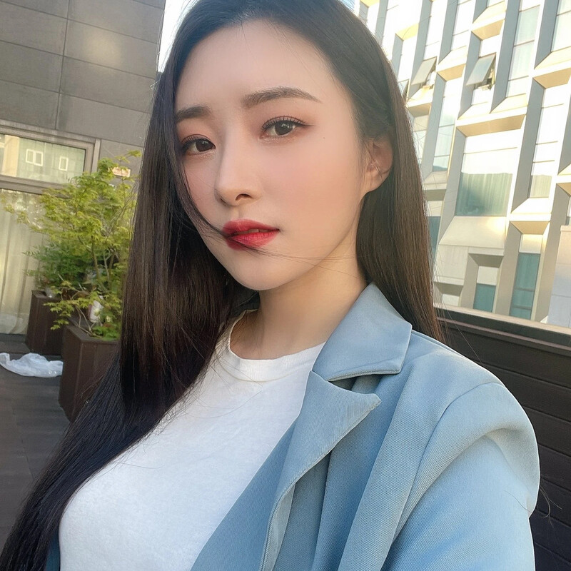 210518 SuA Twitter Update (DREAMCATCHER) documents 2