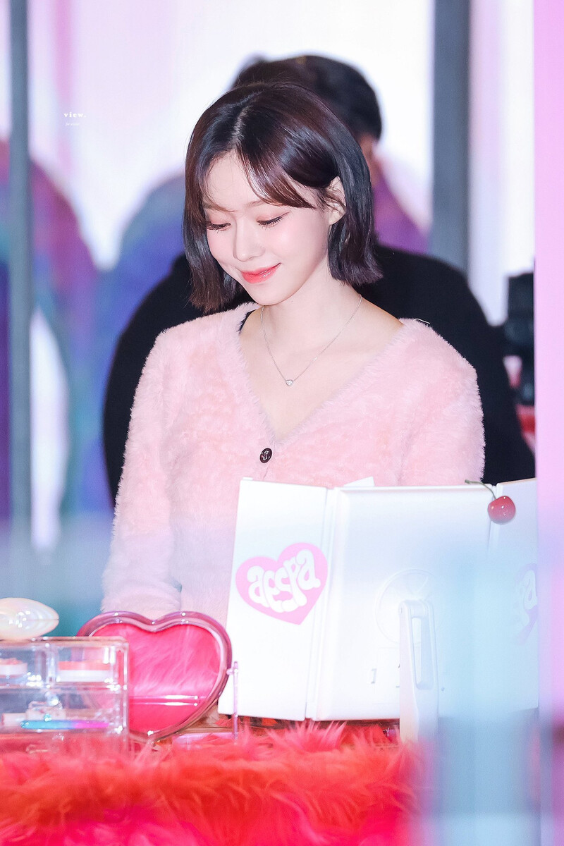 230302 aespa Winter - ‘Come to MY illusion’ Pop Up Store | kpopping