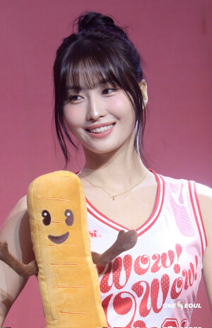 240601 MOMO - Snacktacular Fan Meet in Manila