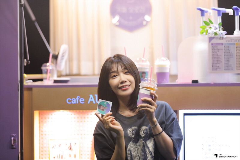 211115 IST Naver post - Apink EUNJI 'Work later, Drink now' drama shoot behind documents 13