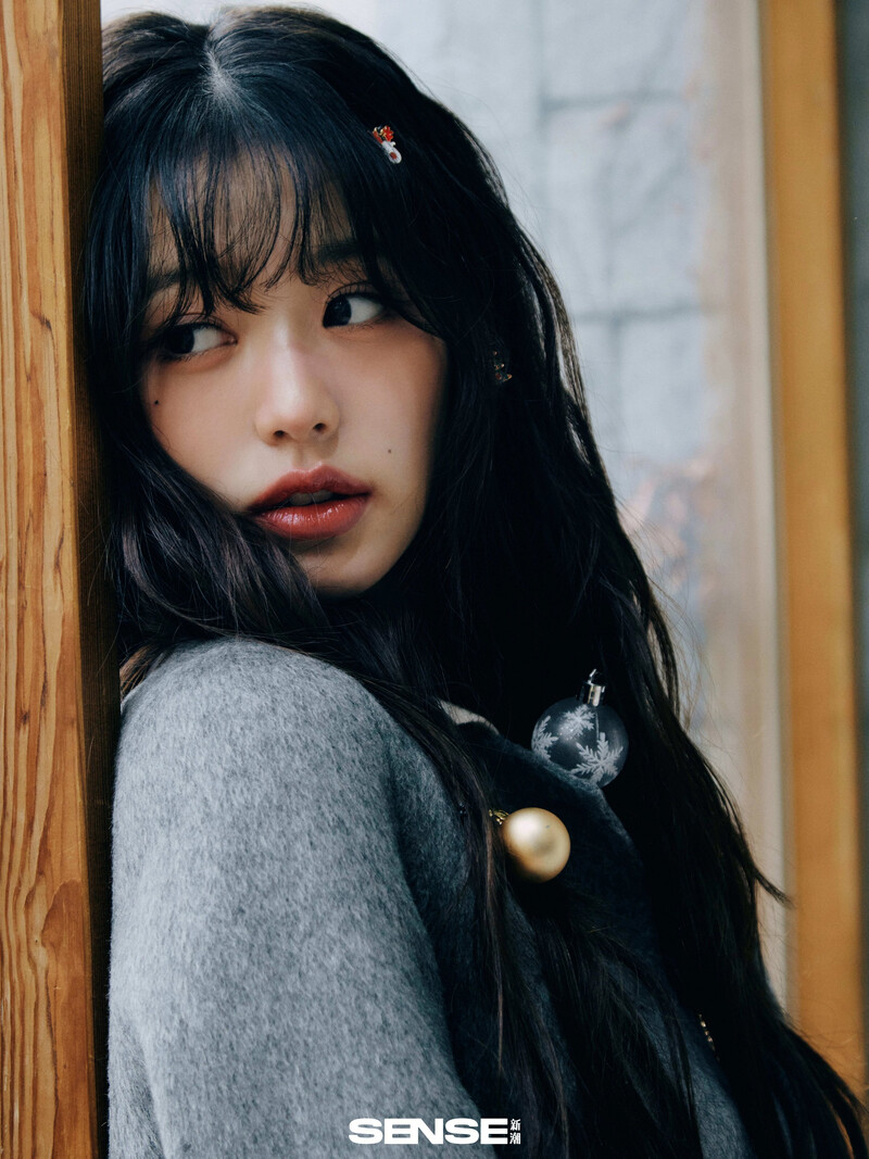 WONYOUNG for SENSE Magazie December 2024 Issue documents 1