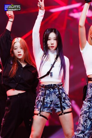 221020 Dreamcatcher Handong 'VISION' at M Countdown