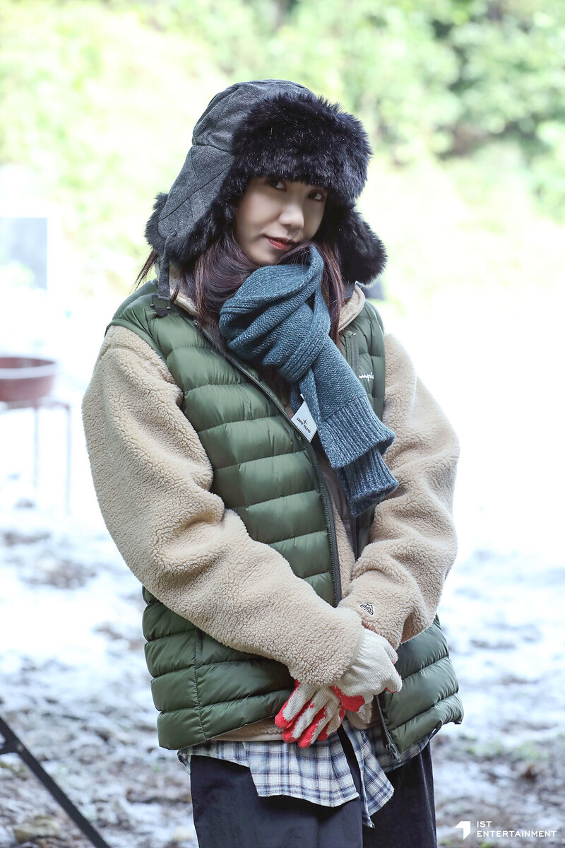 221229 IST Naver post - EUNJI at 'Work later, Drink Now Season 2' drama filming documents 8