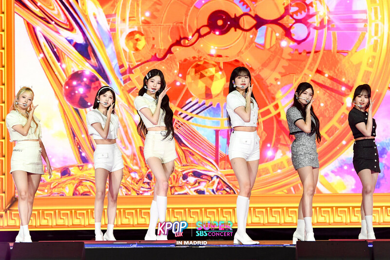 230804 SBS NOW - KPOP LUX x SBS Super Concert in Madrid Behind documents 1