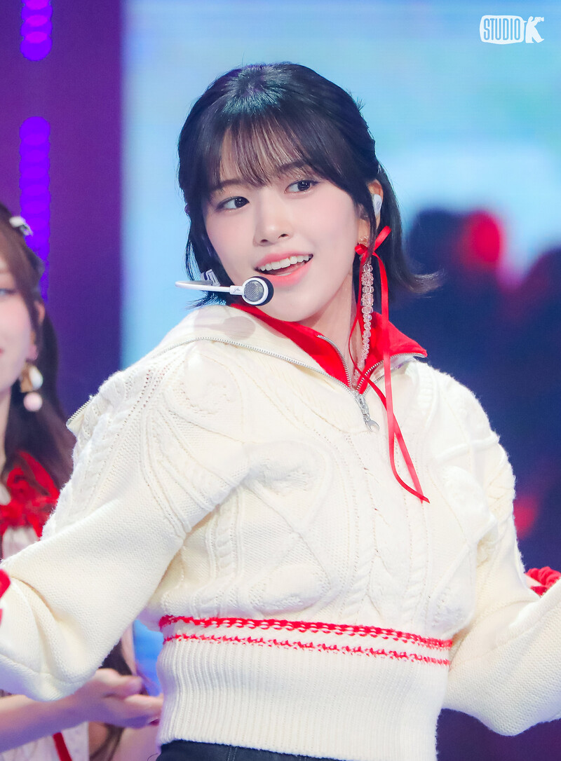 231013 IVE Yujin - 'Off the Record' at Music Bank documents 1