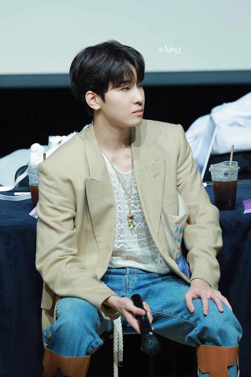 231104 SEVENTEEN Wonwoo - SEVENTEENTH HEAVEN Offline Fansign Event documents 18