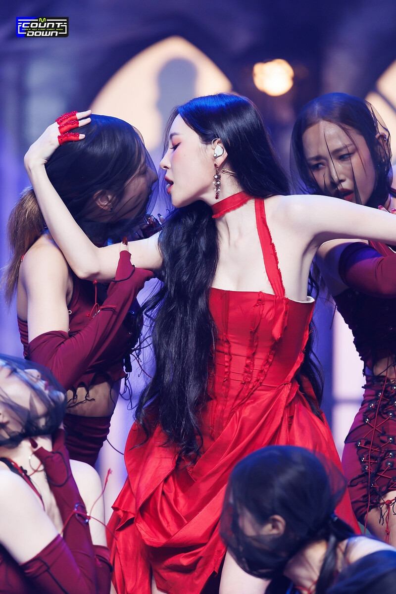 231019 Sunmi - 'Stranger' at M COUNTDOWN documents 1