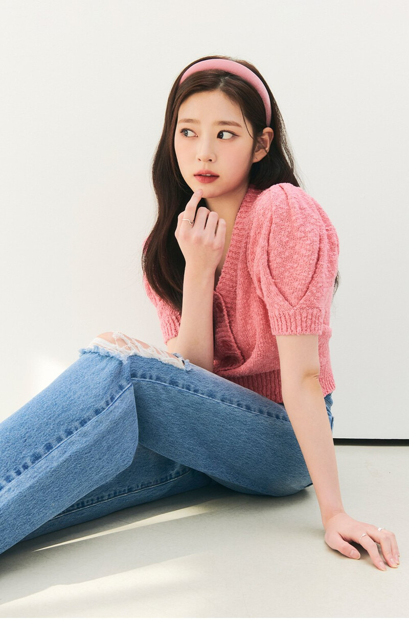 Kim Minju for Citybreeze 2022 SS Collection documents 10