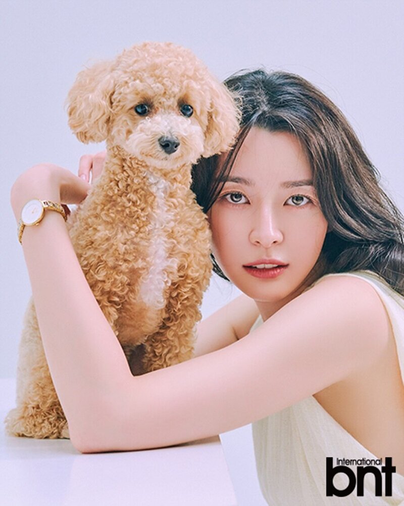 Kwon Nara for BNT International | August 2018 documents 7