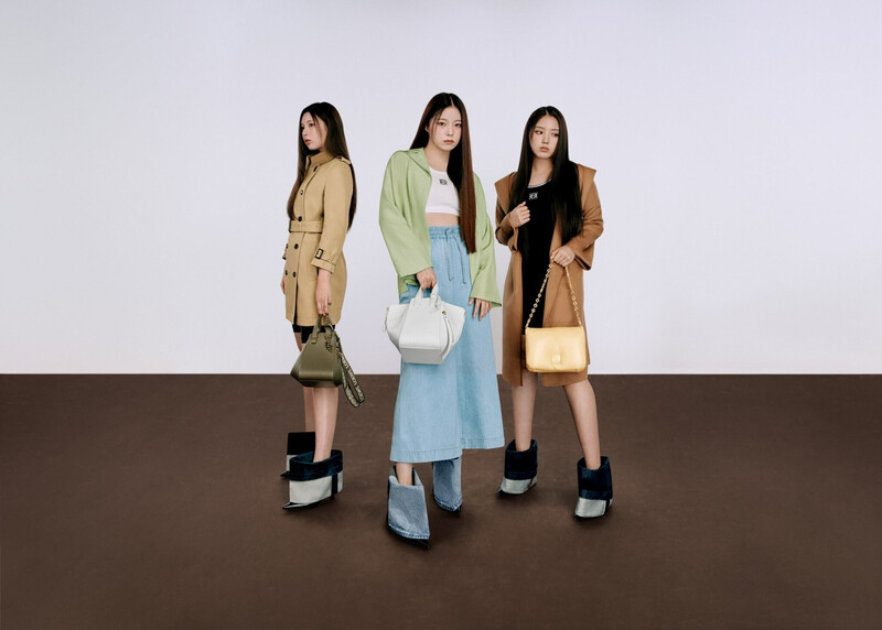 NMIXX for LOEWE 2023 SS Collection documents 4