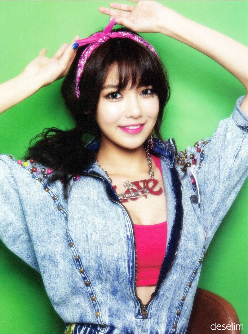 [SCAN] Girls' Generation - 'I Got A Boy' Sooyoung version documents 15