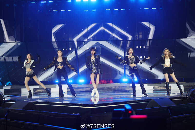 220109 7SENSES Weibo Updates - 7SENSES at SEN7ES Comeback Concert documents 2