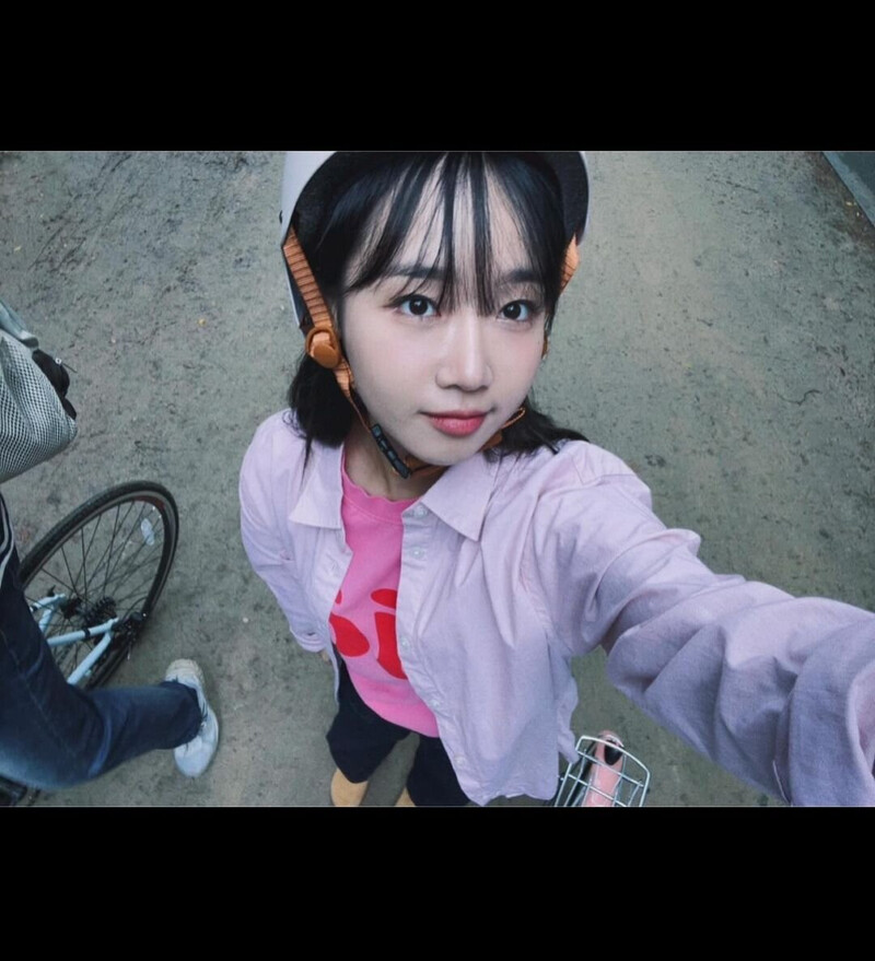 240509 Yoojung Instagram update documents 2