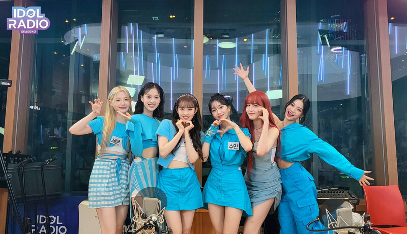 220728 idolradiokorea Twitter Update - Idol Radio w/ Guests STAYC documents 4