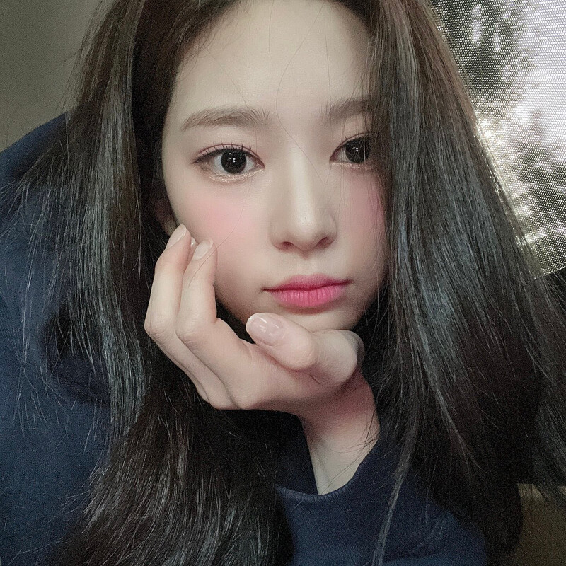 220507 Minju Twitter Update documents 1