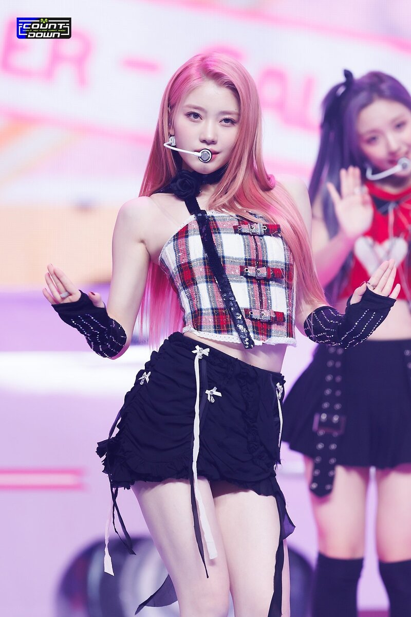 231012 Kep1er Xiaoting - 'Galileo' at M COUNTDOWN documents 13