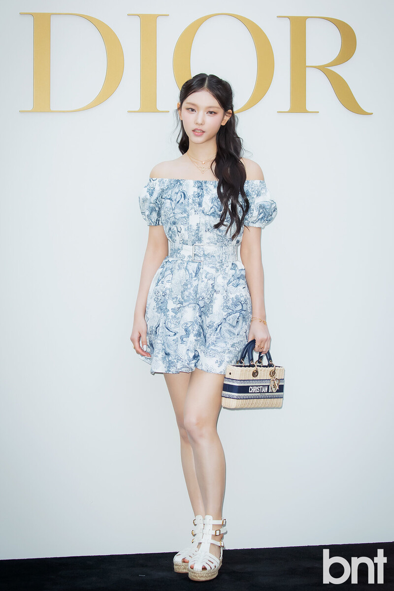 240529 New Jeans Haerin - DIOR Event in Seoul documents 6