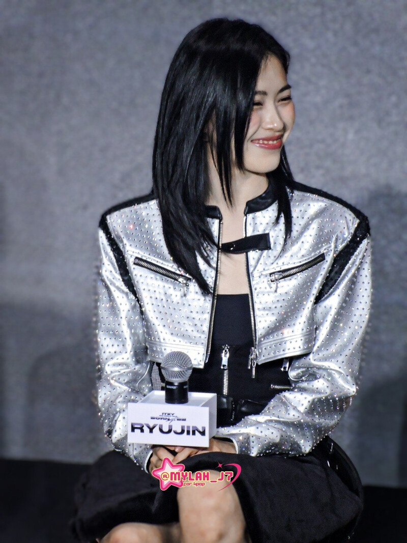 240802 ITZY Ryujin - "BORN TO BE" Press Event in Manila documents 3