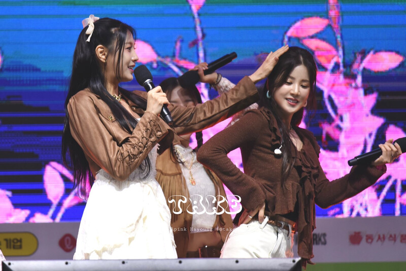 241012 Apink HAYOUNG & CHORONG at 'Youth Coffee Festival' documents 2