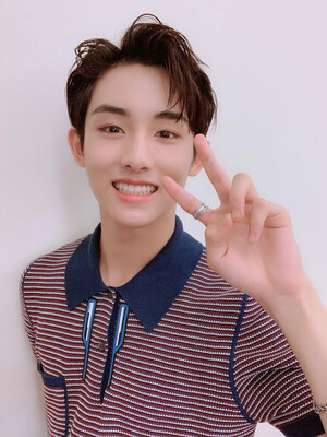 190711 | WayV's Winwin - Weibo repost update