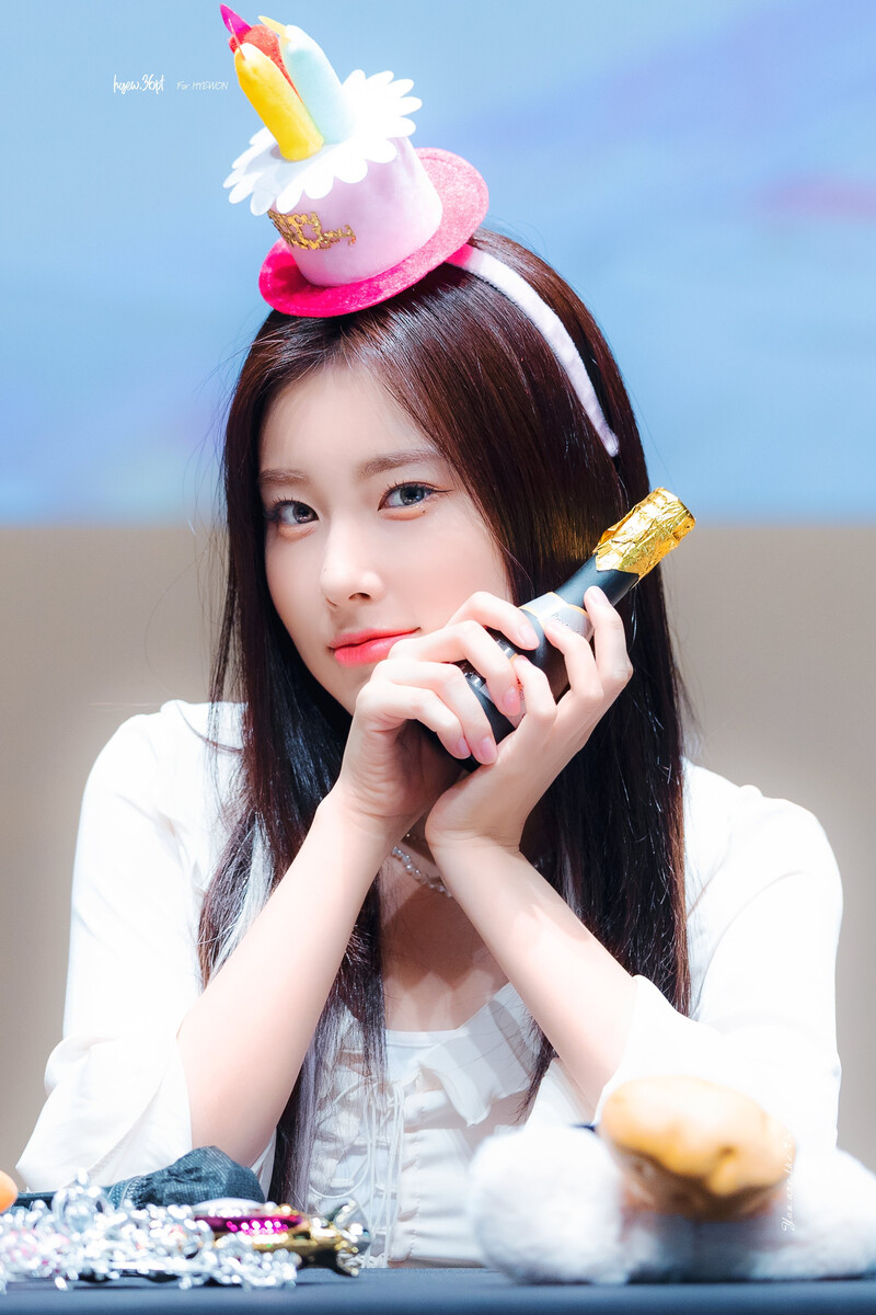 220618 Kang Hyewon documents 4