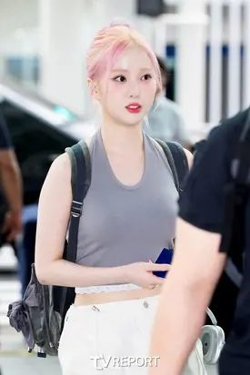 240711 VIVIZ Eunha - ICN Airport