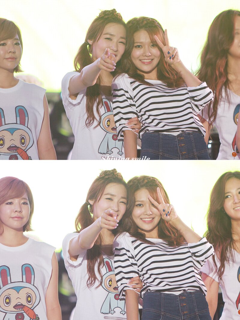 120818 Girls' Generation at SMTown in Seoul documents 2