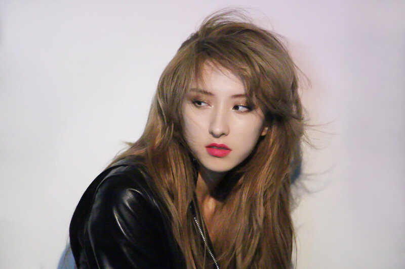 190930 Starship Naver Update - WJSN Eunseo behind the scenes October 2019 Cosmopolitan photoshoot documents 2