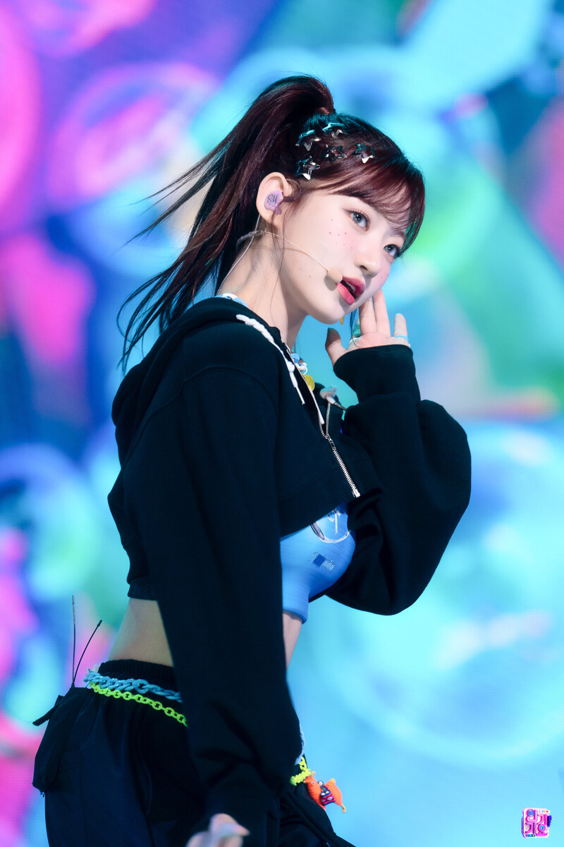 230402 Billlie Siyoon - 'EUNOIA' at Inkigayo documents 3