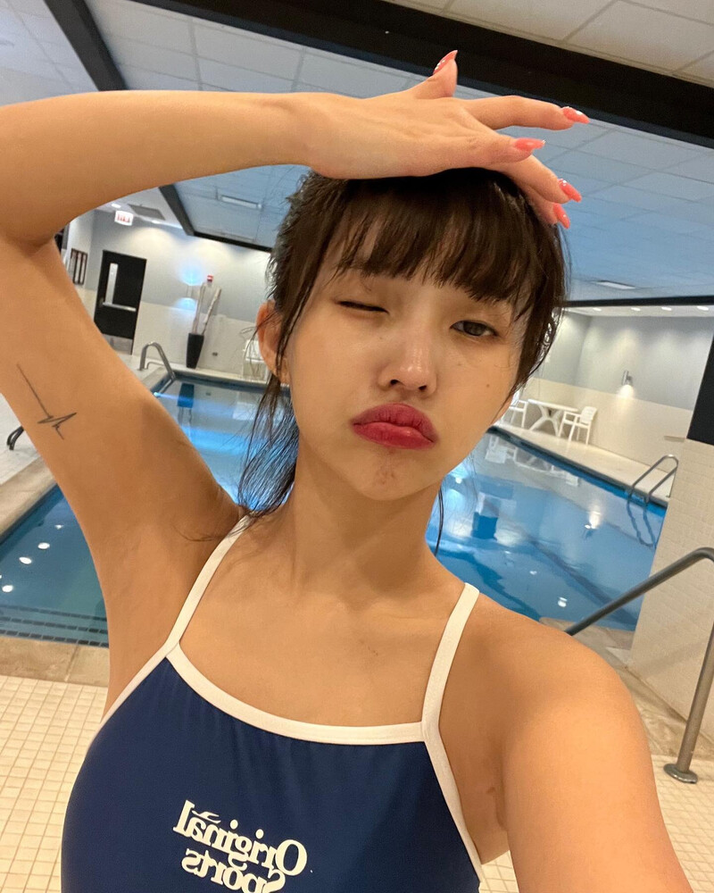 230817 - (G)I-DLE SOYEON Instagram Update documents 9