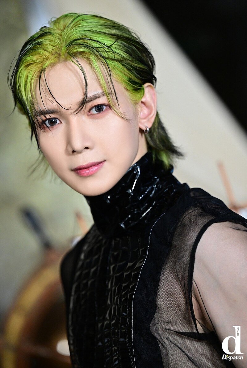 ATEEZ Yeosang - 'Crazy Fom' MV Behind the Scenes with Dispatch documents 3