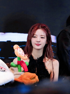 250104 ITZY Lia at Fansign in Guangzhou