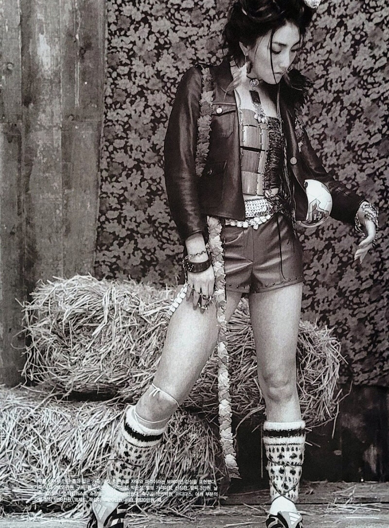 S.E.S’ Bada for HAUTEJEUNE Magazine 2002 March Issue documents 1