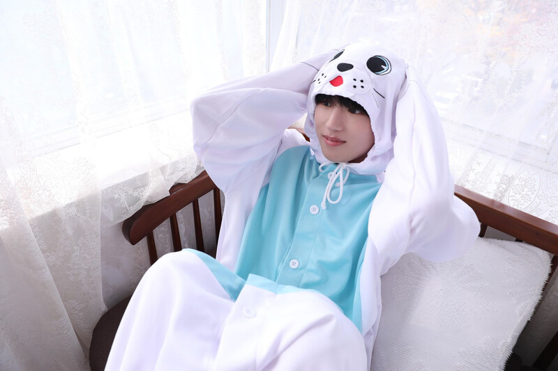 12.3.21 - [Weverse ONLY] JUST B 'Try' Animal Pajama ver. Behind-the-scenes documents 9