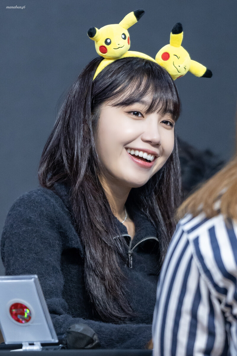 221112 Apink EUNJI at fansign event documents 22