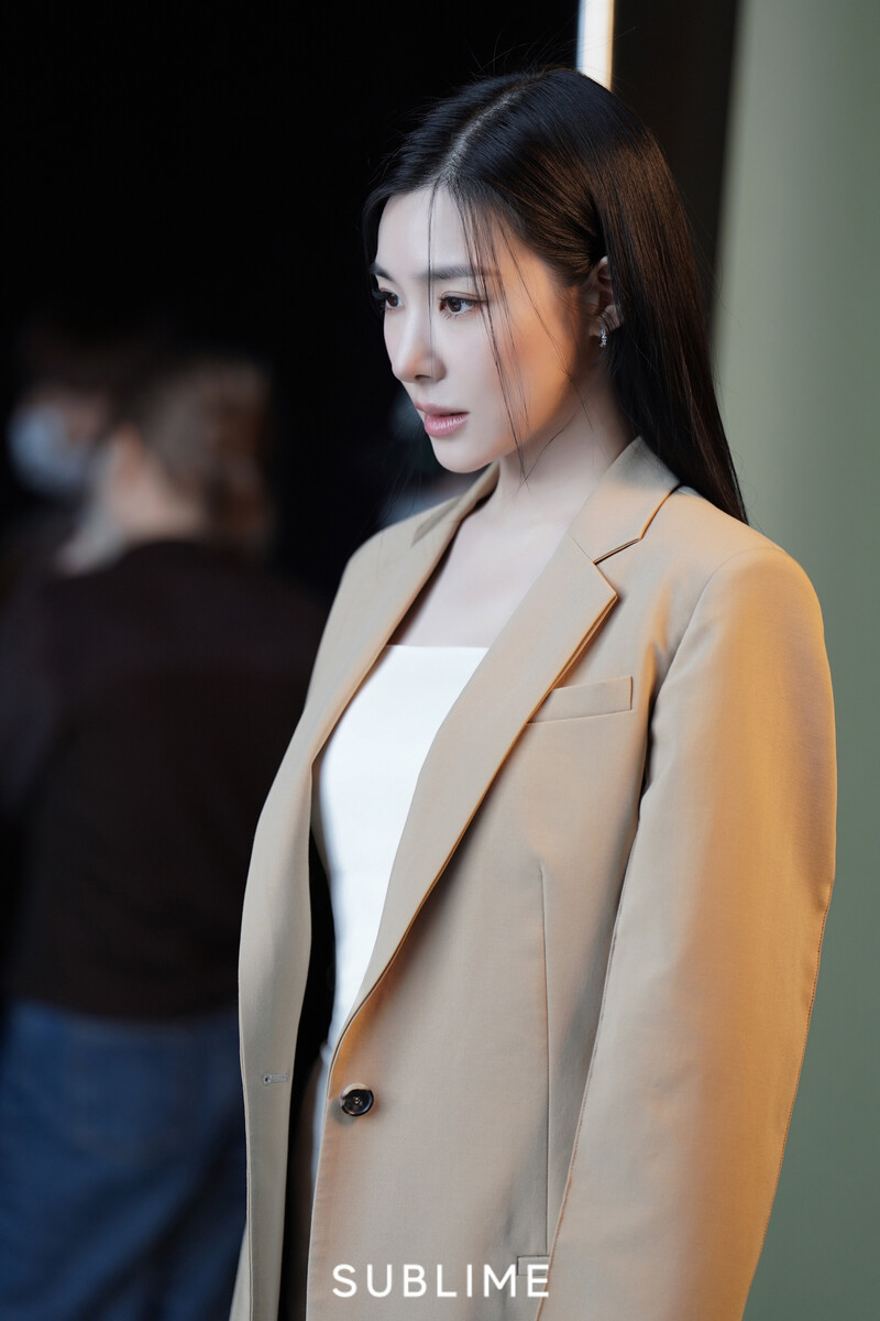 230106 SUBLIME Naver Post - Tiffany Young Profile Photoshoot documents 6